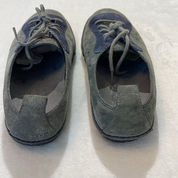 MERRELL DUET JAZZ GRANITE WOMENS SIZE 7 SUEDE SHOES. - Picture 3 of 7